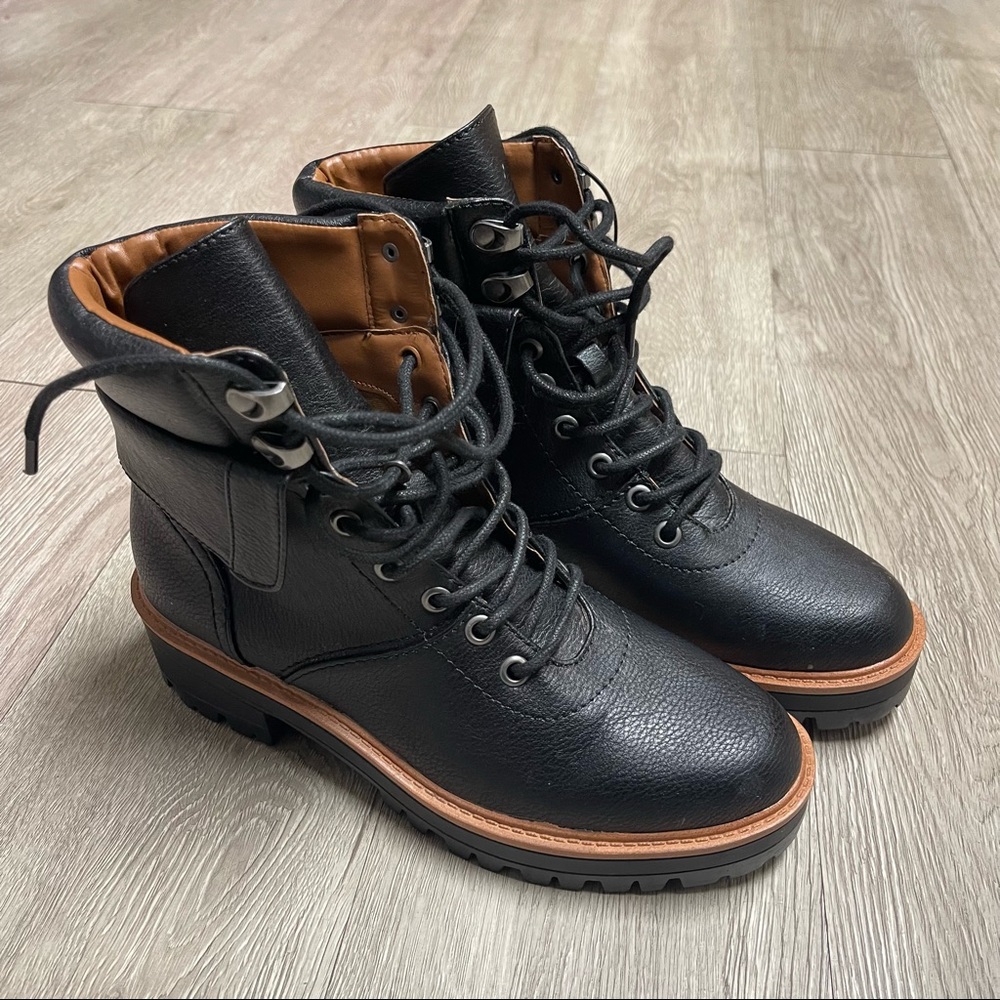 BRAND NEW-Indigo Rd Black bootie, Size 7, no box